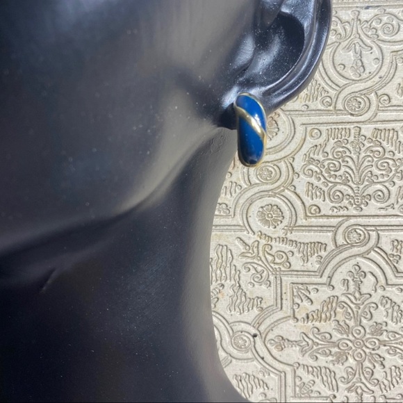 |SOLD| Christian Dior Navy Enamel & Gold Post-Back Earrings - Picture 6 of 6